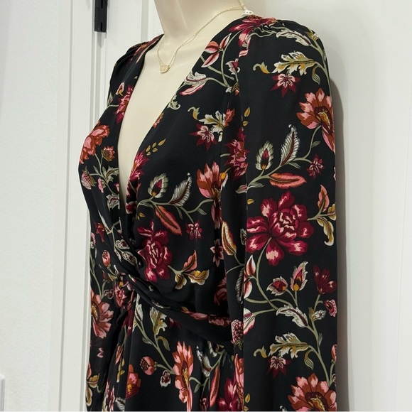 A.L.C Annette Mini Dress Silk Floral Long Sleeve V Neck Twist Front Black Size 2 - Picture 8 of 14